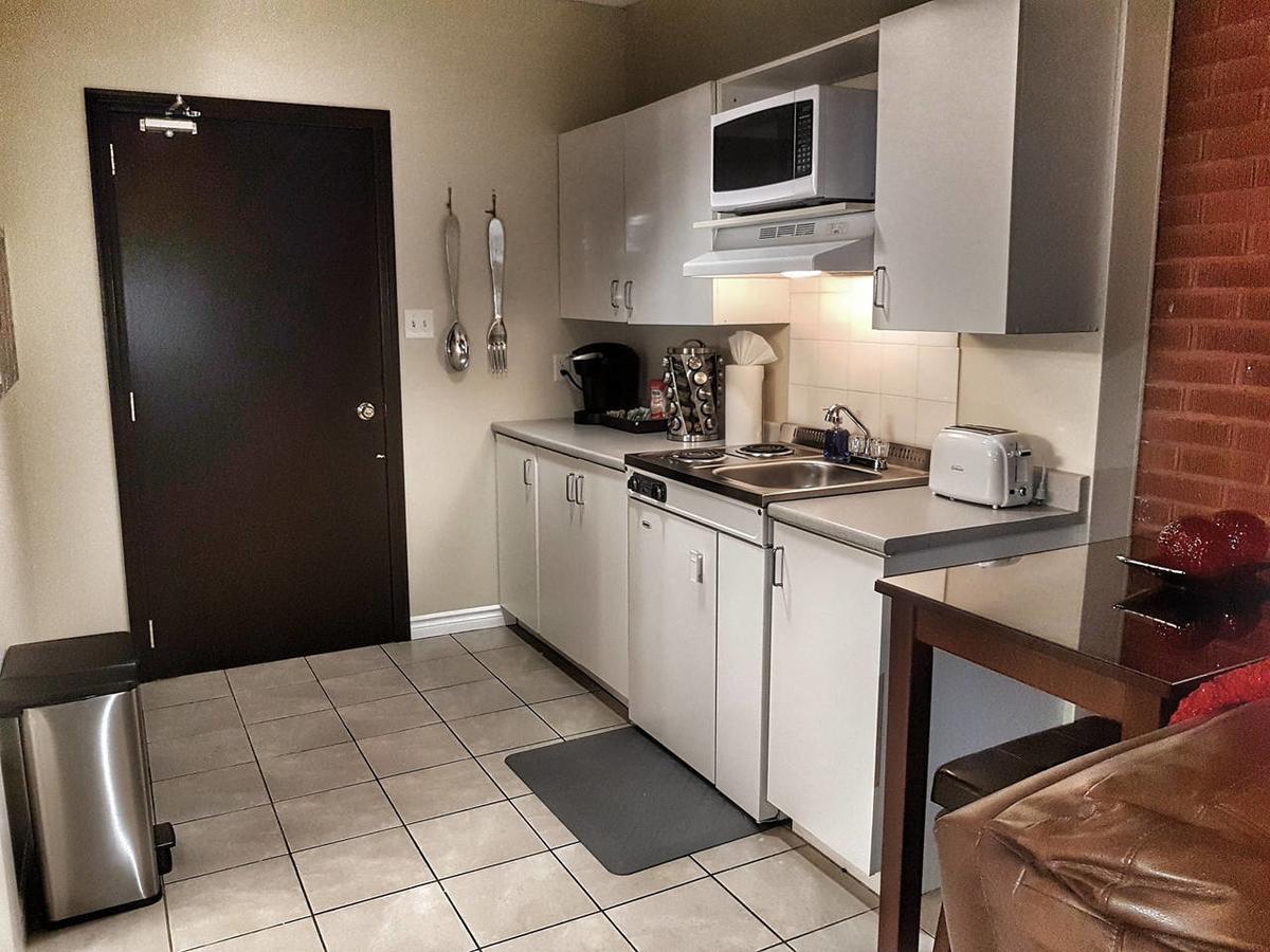 Cozy Studio #15 By Amazing Property Rentals Gatineau Luaran gambar
